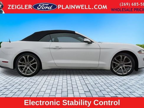 Used 2022 Ford Mustang Premium w/ Equipment Group 201A RWD image 8