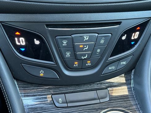 Certified 2016 Buick Envision Premium AWD/4WD image 22