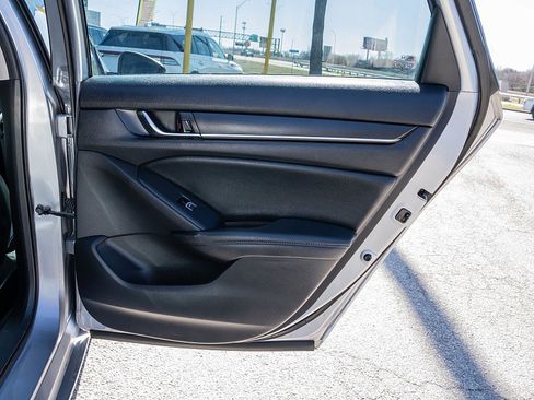 Used 2021 Honda Accord Sport Special Edition image 13