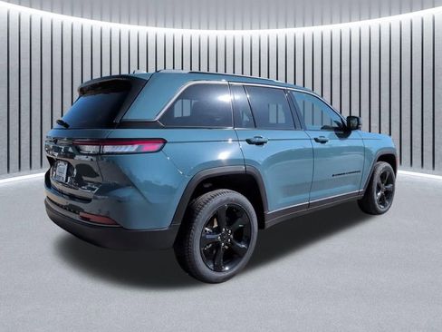 New 2026 Jeep Grand Cherokee Limited AWD/4WD image 7