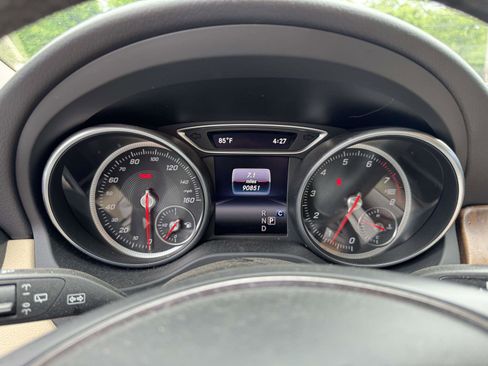 Used 2018 Mercedes-Benz GLA 250 image 28