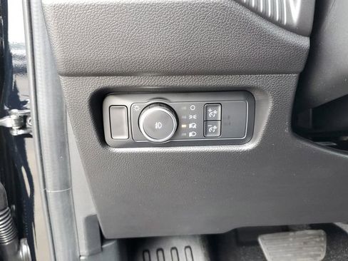 New 2025 Ford Ranger XL image 25