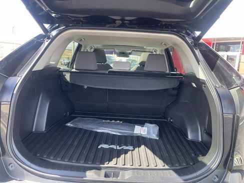 Used 2023 Toyota RAV4 XLE w/ Convenience Package image 13