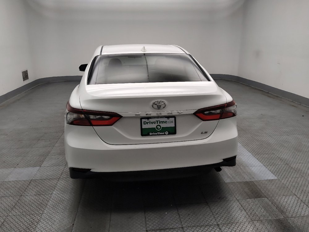 Used 2022 Toyota Camry LE FWD image 6