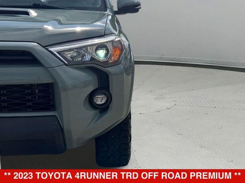 Used 2023 Toyota 4Runner TRD Off-Road Premium w/ Moonroof Package AWD/4WD image 10