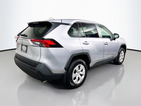 Used 2024 Toyota RAV4 LE FWD image 4