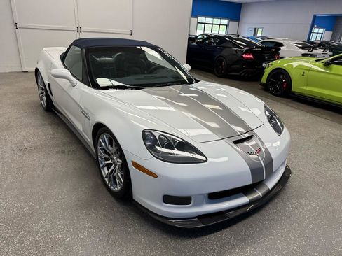 Used 2013 Chevrolet Corvette Grand Sport w/ 4LT Preferred Equipment Group image 31