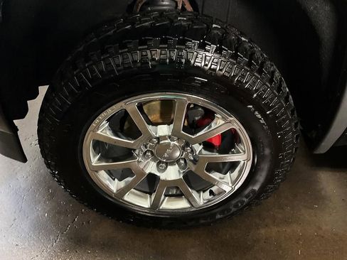 Used 2018 GMC Sierra 1500 Denali AWD/4WD image 15