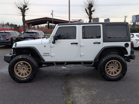 Used 2016 Jeep Wrangler Unlimited Sport w/ Quick Order Package 23S image 2