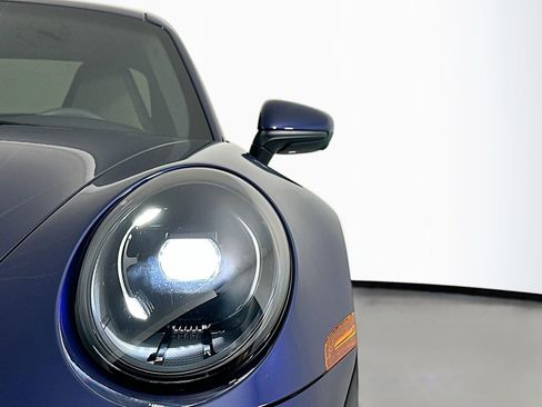 Certified 2025 Porsche 911 Carrera image 15