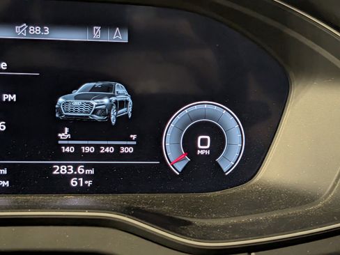 Used 2021 Audi Q5 Premium Plus w/ Premium Plus Package AWD/4WD image 30