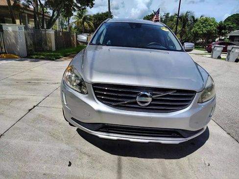 Used 2015 Volvo XC60 T5 Premier image 6