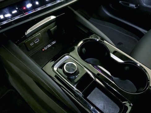 Used 2025 Buick Envision Preferred image 17