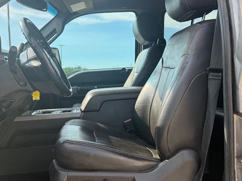 Used 2012 Ford F250 Lariat w/ Lariat Interior Pkg AWD/4WD image 15