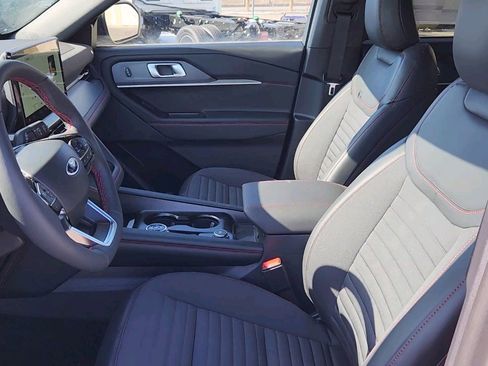 New 2025 Ford Explorer ST-Line image 11
