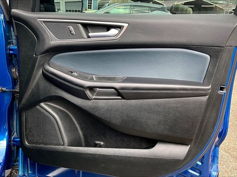 Used 2022 Ford Edge SEL w/ Sport Appearance Package image 22