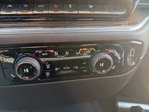 New 2025 Chevrolet Silverado 1500 LT image 17