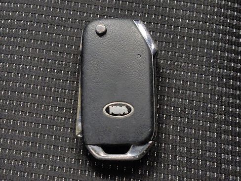 Used 2019 Kia Forte LXS FWD image 32