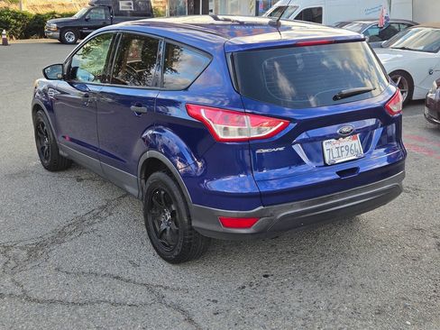 Used 2015 Ford Escape S FWD image 16
