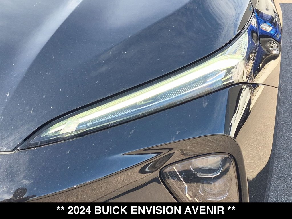 Used 2024 Buick Envision Avenir AWD/4WD image 16