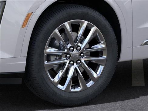 New 2025 Cadillac XT6 Premium Luxury w/ Technology Package image 9