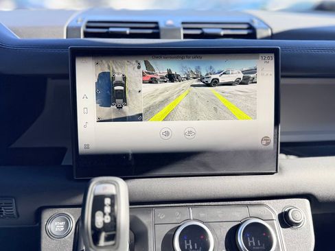 Used 2025 Land Rover Defender 110 S image 35