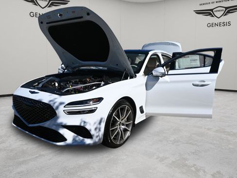 New 2026 Genesis G70 2.5T Prestige image 10