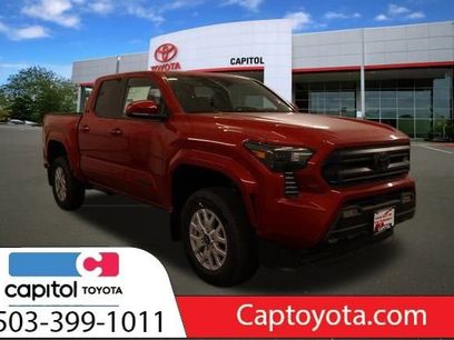 New 2025 Toyota Tacoma SR5