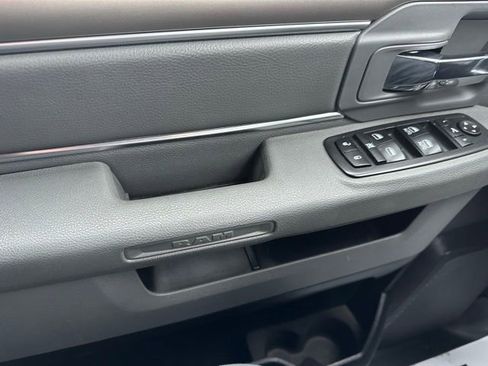 Used 2017 RAM 1500 Big Horn image 31