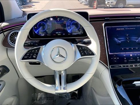 Used 2023 Mercedes-Benz EQE 350+ 4MATIC SUV w/ Exclusive Trim Package image 4