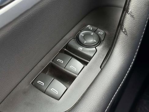 Used 2024 Chevrolet Blazer LT w/ Convenience Package image 17