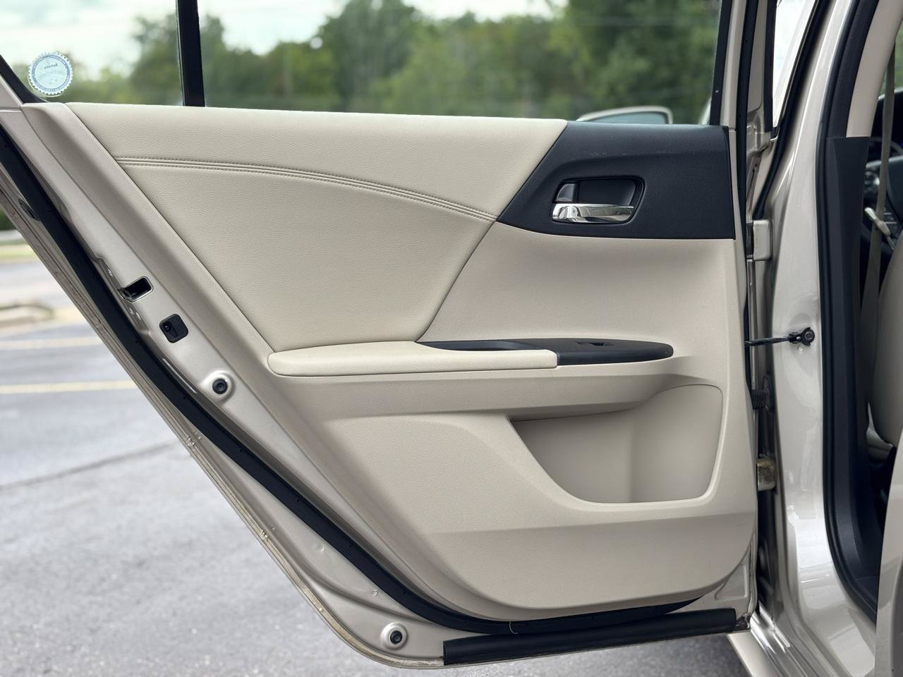 Used 2013 Honda Accord EX-L image 33