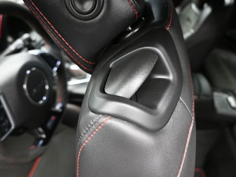 Used 2019 Chevrolet Camaro ZL1 w/ LPO, ZL1 Protection Package RWD image 31