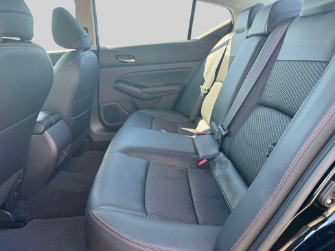 Used 2024 Nissan Altima 2.5 SR AWD/4WD image 11
