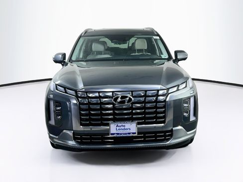 Used 2023 Hyundai Palisade Calligraphy AWD/4WD image 2