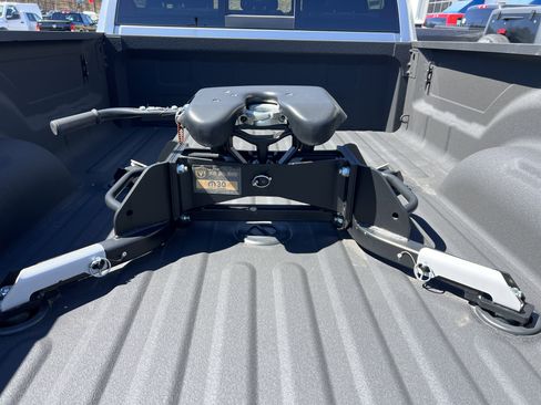 Used 2024 RAM 3500 Tradesman w/ Towing Technology Group image 11