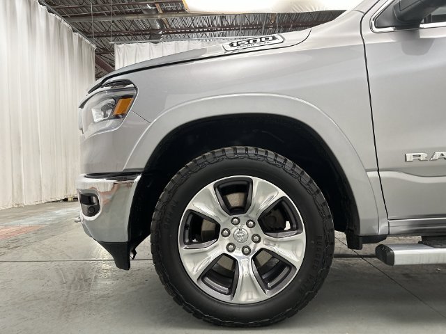 Used 2019 RAM 1500 Laramie AWD/4WD image 22