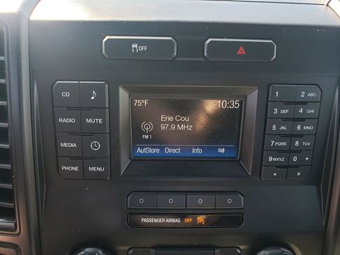 Used 2016 Ford F150 XL w/ Equipment Group 101A Mid AWD/4WD image 19