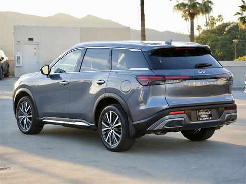Certified 2025 INFINITI QX60 Sensory image 3