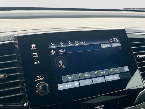 Used 2024 Honda Passport EX-L image 14