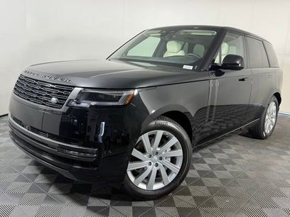 New 2025 Land Rover Range Rover SE