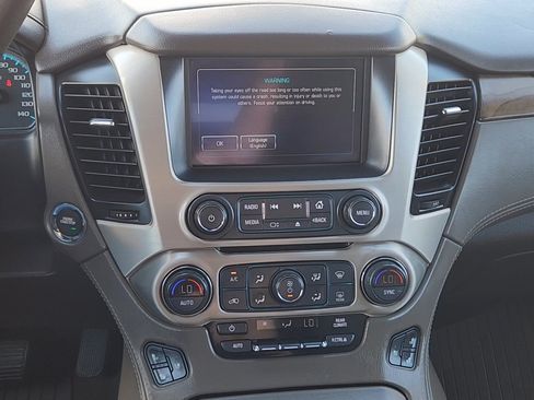 Used 2019 GMC Yukon XL Denali w/ Denali Ultimate Package AWD/4WD image 14