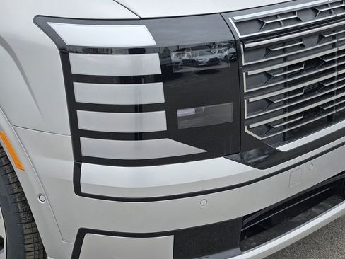 New 2026 Hyundai Palisade Calligraphy FWD image 8