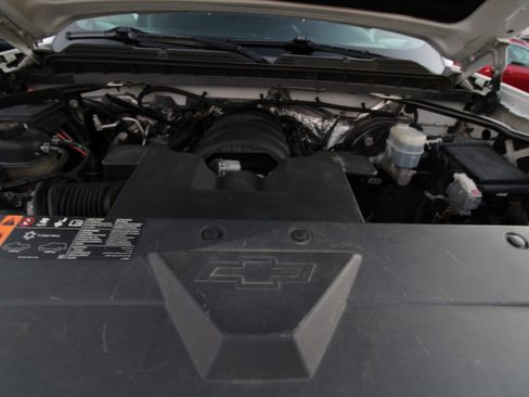 Used 2018 Chevrolet Silverado 1500 LT w/ All Star Edition image 33