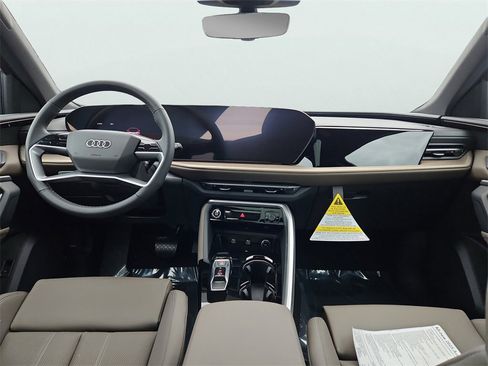 New 2025 Audi Q5 Premium Plus image 5