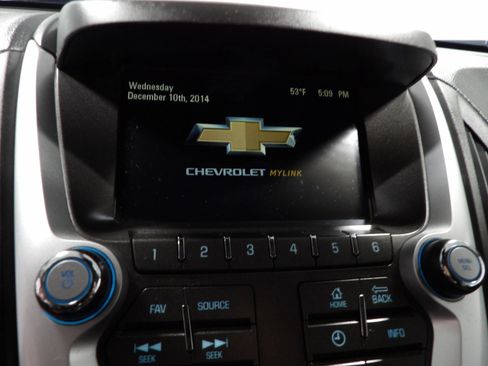 Used 2017 Chevrolet Equinox LT w/ Convenience Package image 18