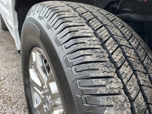 Used 2022 Ford F150 Lariat w/ Equipment Group 502A High AWD/4WD image 18