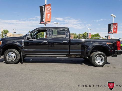 Used 2022 Ford F350 Platinum w/ FX4 Off-Road Package AWD/4WD image 20