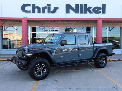 Used 2024 Jeep Gladiator Mojave w/ Technology Group