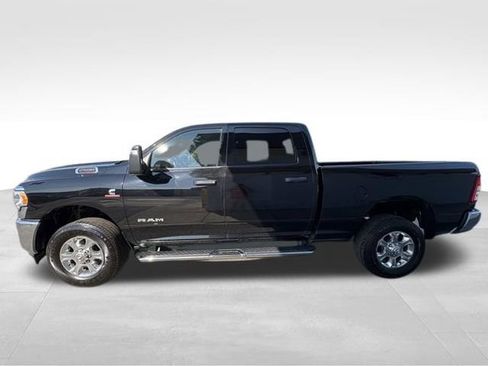 Used 2024 RAM 2500 Big Horn AWD/4WD image 12